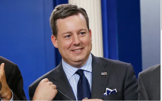 Ed Henry Net Worth: Journalist's Financial Insights